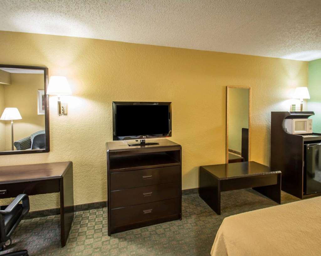 Quality Inn & Suites Orlando Airport חדר תמונה